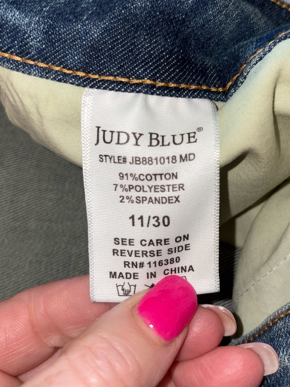 Judy Blue High Waist Tummy Control Double Button Flare Jeans 11/30 - Picture 8 of 8